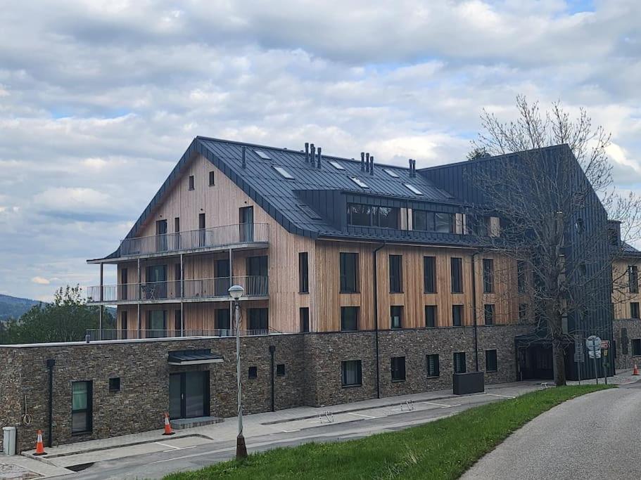 Krasny Apartman Refrino Janske Lazne Exterior foto